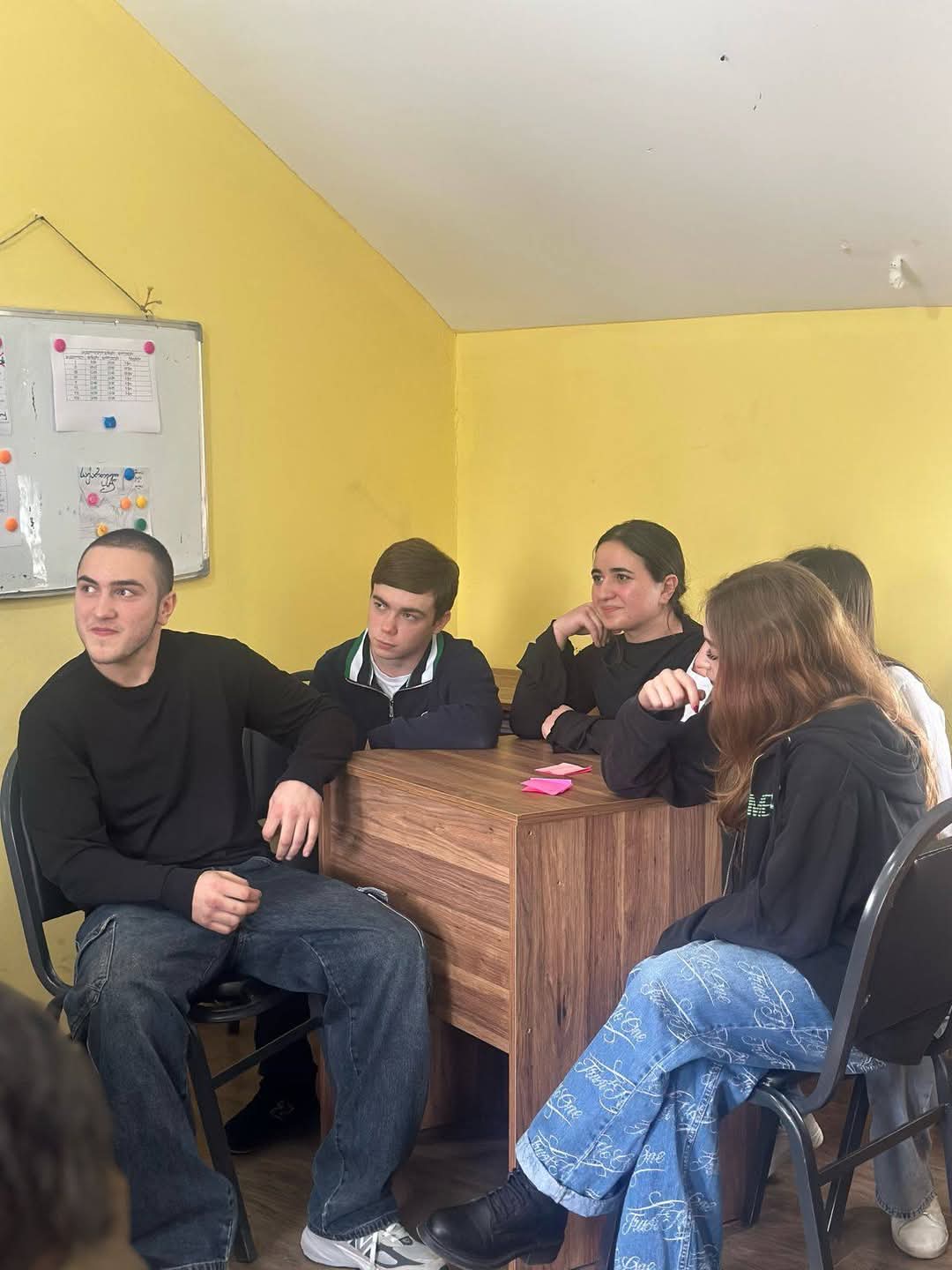 ,,ტვინების ბრძოლა” - III ასაკობრივი კატეგორია